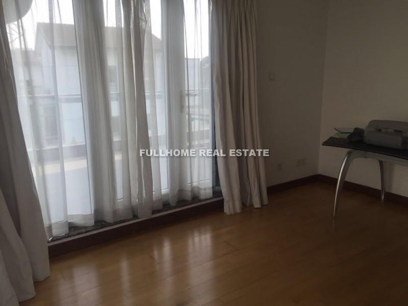 Golden Lough - Interior view 13, Suzhou rental property