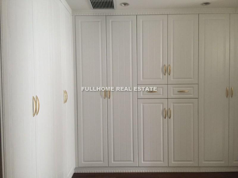 Golden Lough - Interior view 5, Suzhou rental property