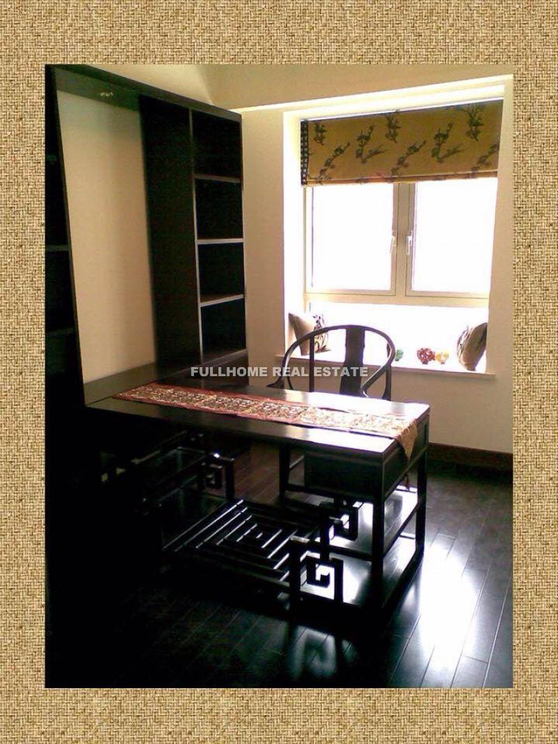 Jing An Four Seasons - 4 bedroom apartment in Shanghai, Jing An, Downtown