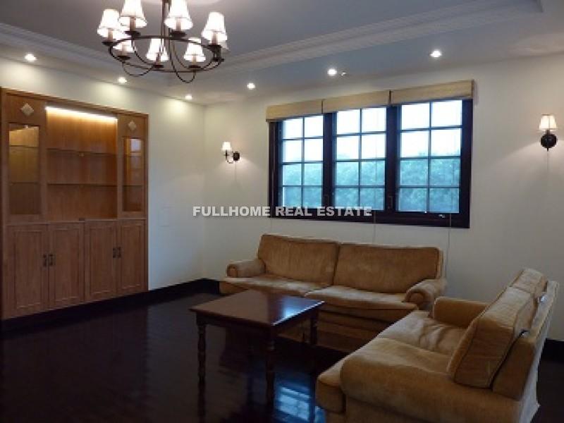Shanghai Racquet Club - 4 bedroom apartment in Shanghai, Minhang, Suburb