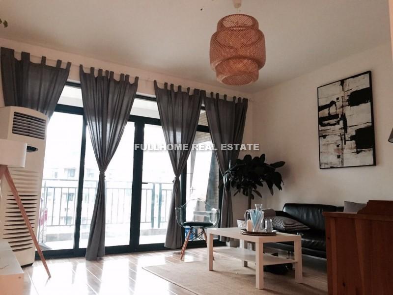 Contemporary Aqua Garden - 3 bedroom apartment in Shanghai, Century Park and Lianyang, Pudong