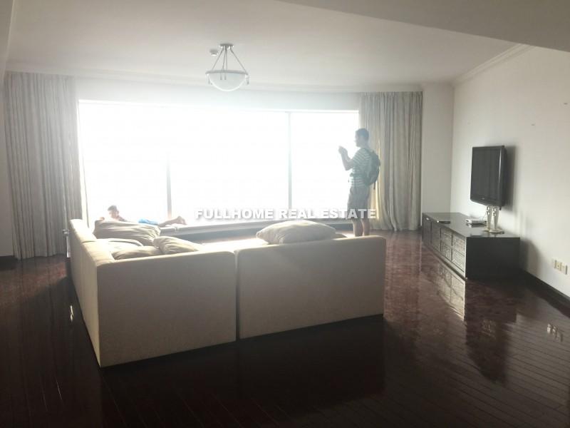 Shimao Riviera Garden - 4 bedroom apartment in Shanghai, Lujiazui, Pudong