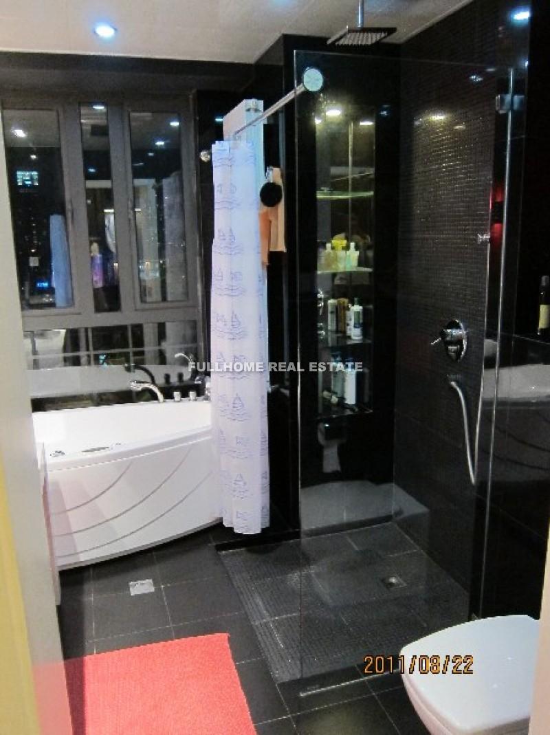Same compound: Zi Xun Courtyard, 3 bedrooms in Shanghai