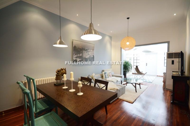 Lane 201-400 West Jianguo Road Old House  - 3 bedroom apartment in Shanghai, FFC, Downtown