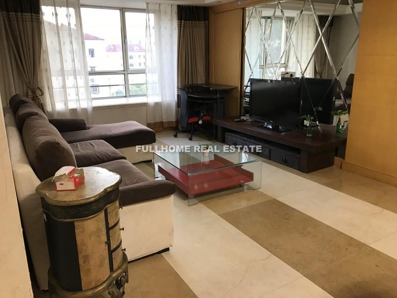 Louis Triumph Palace - 2 bedroom apartment in Shanghai, Zhongshan Park, Downtown