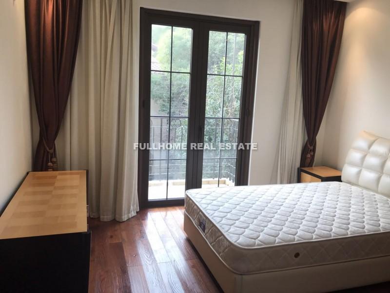 Rancho Santa Fe - 4 bedroom apartment in Shanghai, Minhang, Suburb