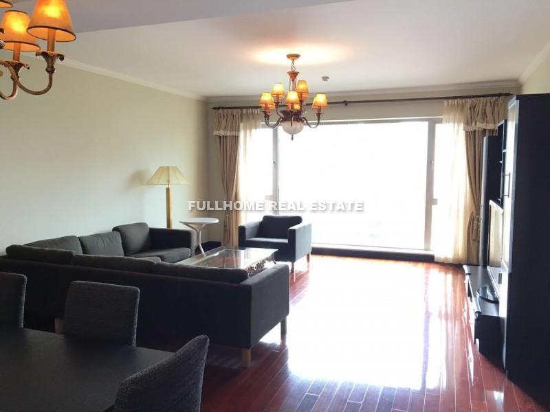 Shimao Riviera Garden - 3 bedroom apartment in Shanghai, Lujiazui, Pudong