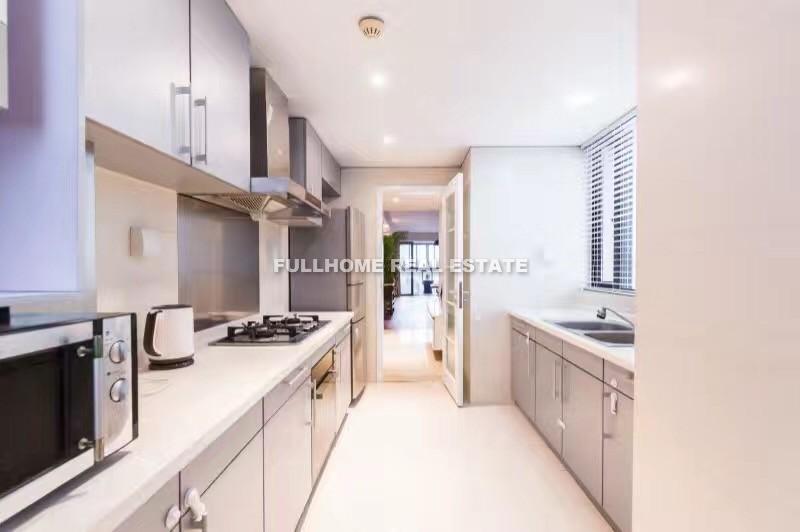 New Westgate Garden - 3 bedroom apartment in Shanghai, Xintiandi, Downtown
