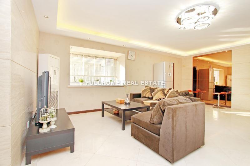  Jing An International Plaza - 3 bedroom apartment in Shanghai, Jing An, Downtown