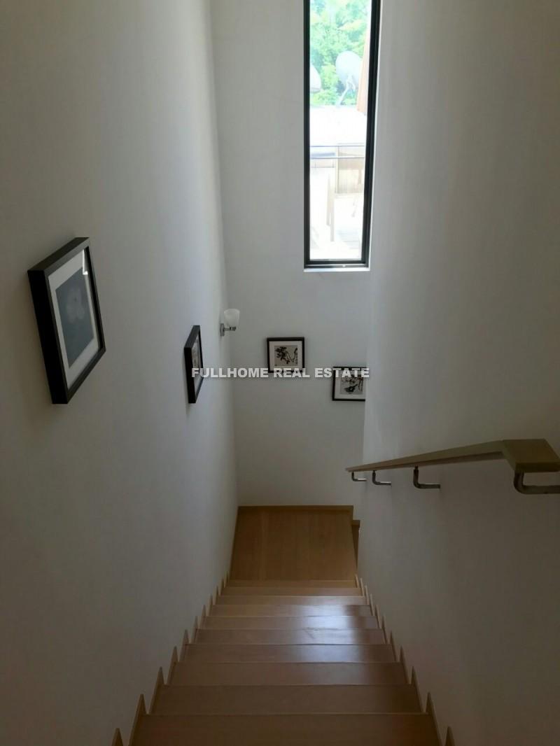 Westwood Green - 4 bedroom apartment in Shanghai, Minhang, Suburb