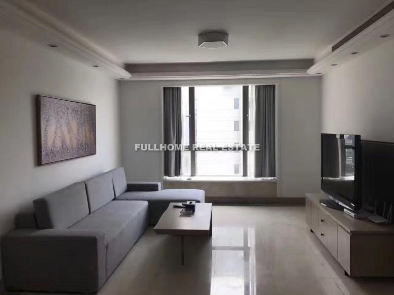 Top Of City - 3 bedroom apartment in Shanghai, People Square, Downtown