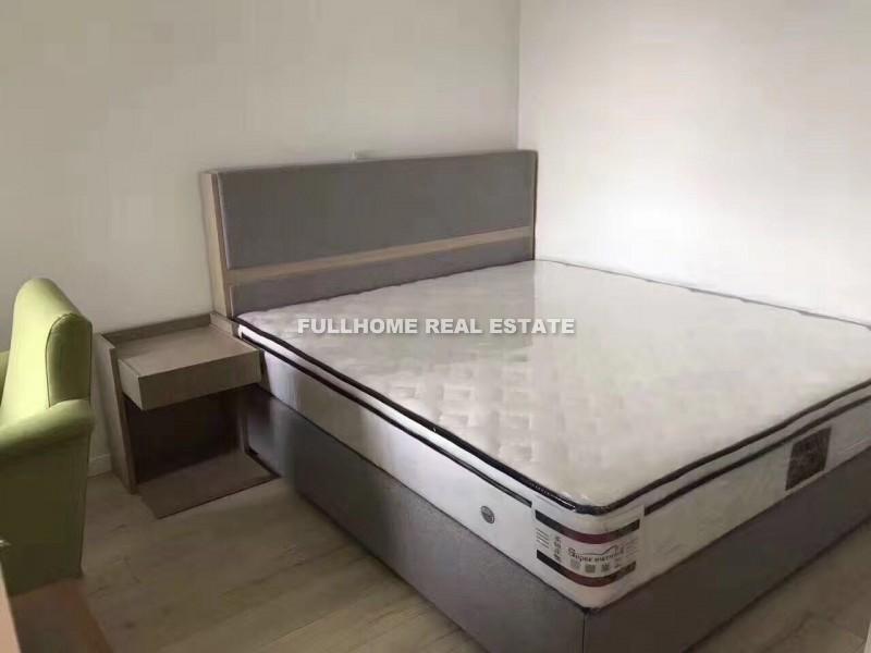 Contemporary Aqua Garden - 2 bedroom apartment in Shanghai, Century Park and Lianyang, Pudong