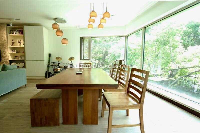 Shimao Riviera Garden - 4 bedroom apartment in Shanghai, Lujiazui, Pudong