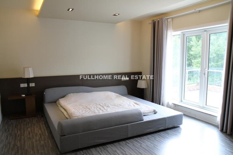 Golden Lough - Interior view 8, Suzhou rental property