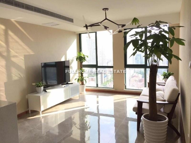 Same compound: JingAn HongBo Tower, 2 bedrooms in Shanghai