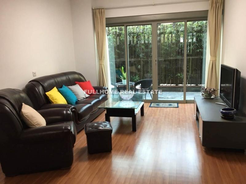 8 Park Avenue - 2 bedroom apartment in Shanghai, Jing An, Downtown