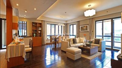 Same compound: Residences at Fashion Park, 3 bedrooms in Shanghai