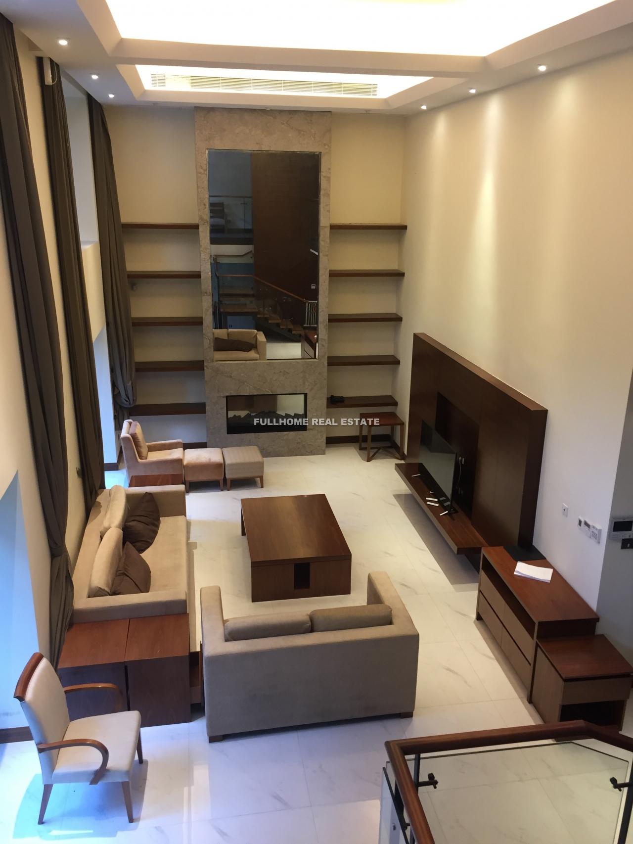 Similar property: Residences at Fashion Park, 5 bedrooms, 310 sqm in Shanghai