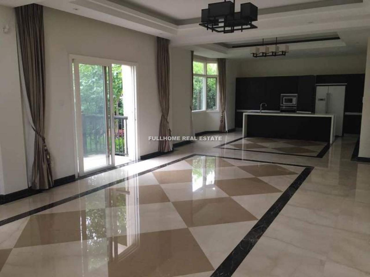 Elegant Garden - 5 bedroom apartment in Shanghai, Hongqiao, Hongqiao
