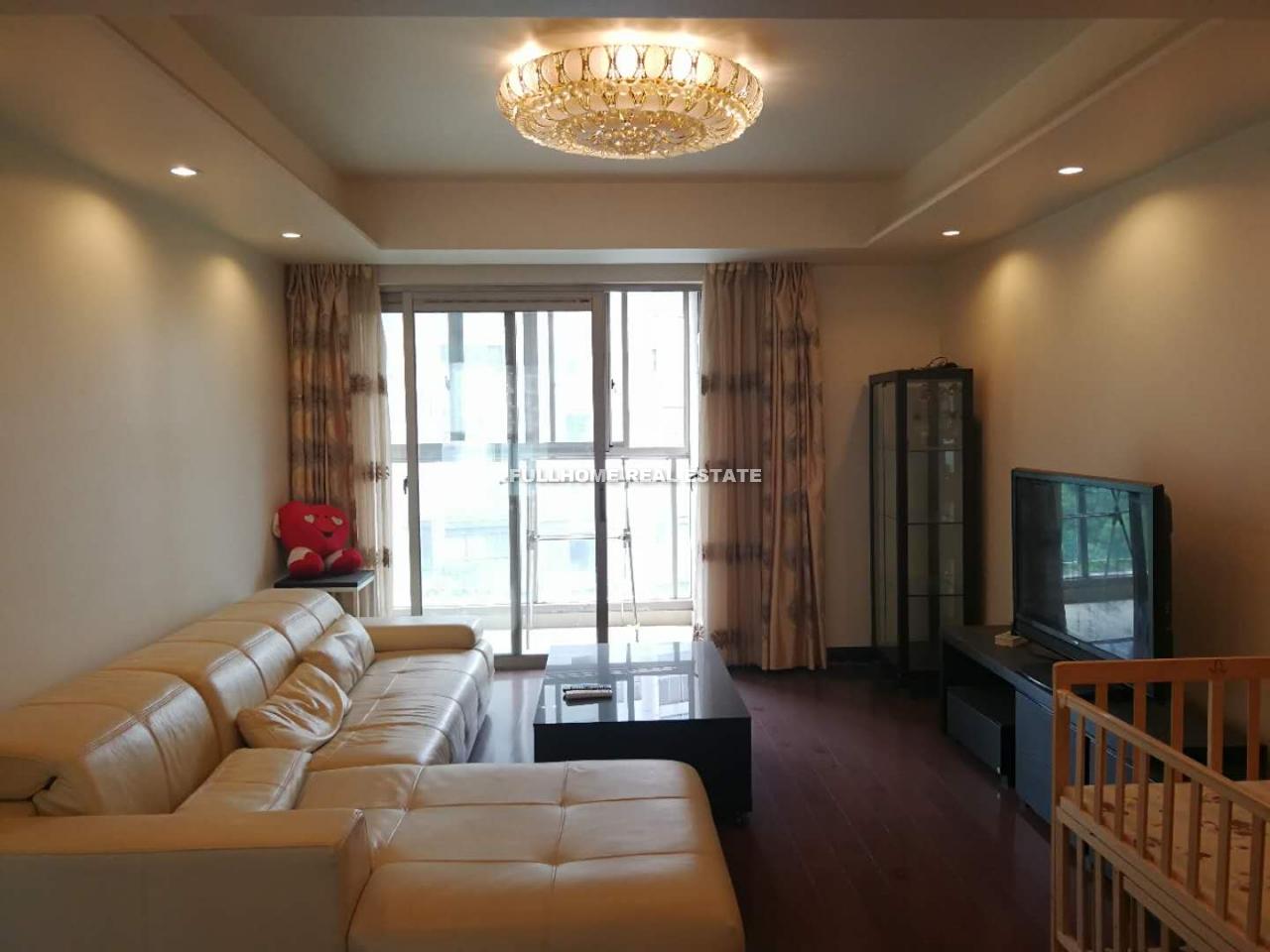 Same compound: Grace Residence, 3 bedrooms in Suzhou