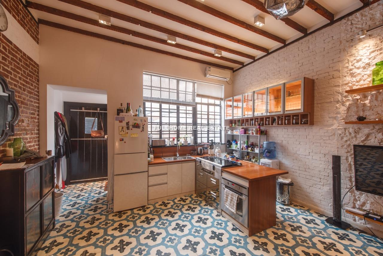 Lane 1-100 Xinle Road Old House - 1 bedroom apartment in Shanghai, FFC, Downtown