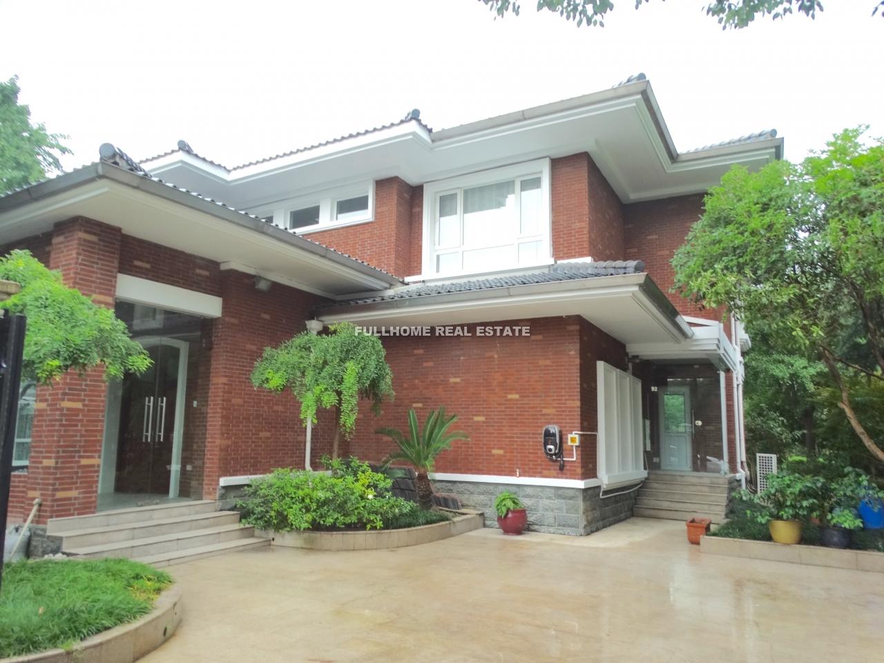 Xijiao Hua Cheng Villa - 5 bedroom apartment in Shanghai, Qingpu, Suburb