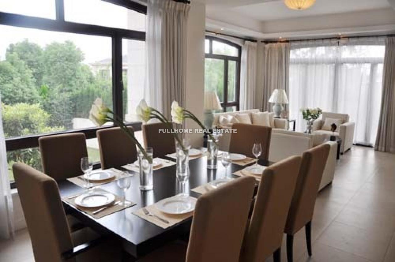 Long Beach Garden Villa - 5 bedroom apartment in Shanghai, Qingpu, Suburb