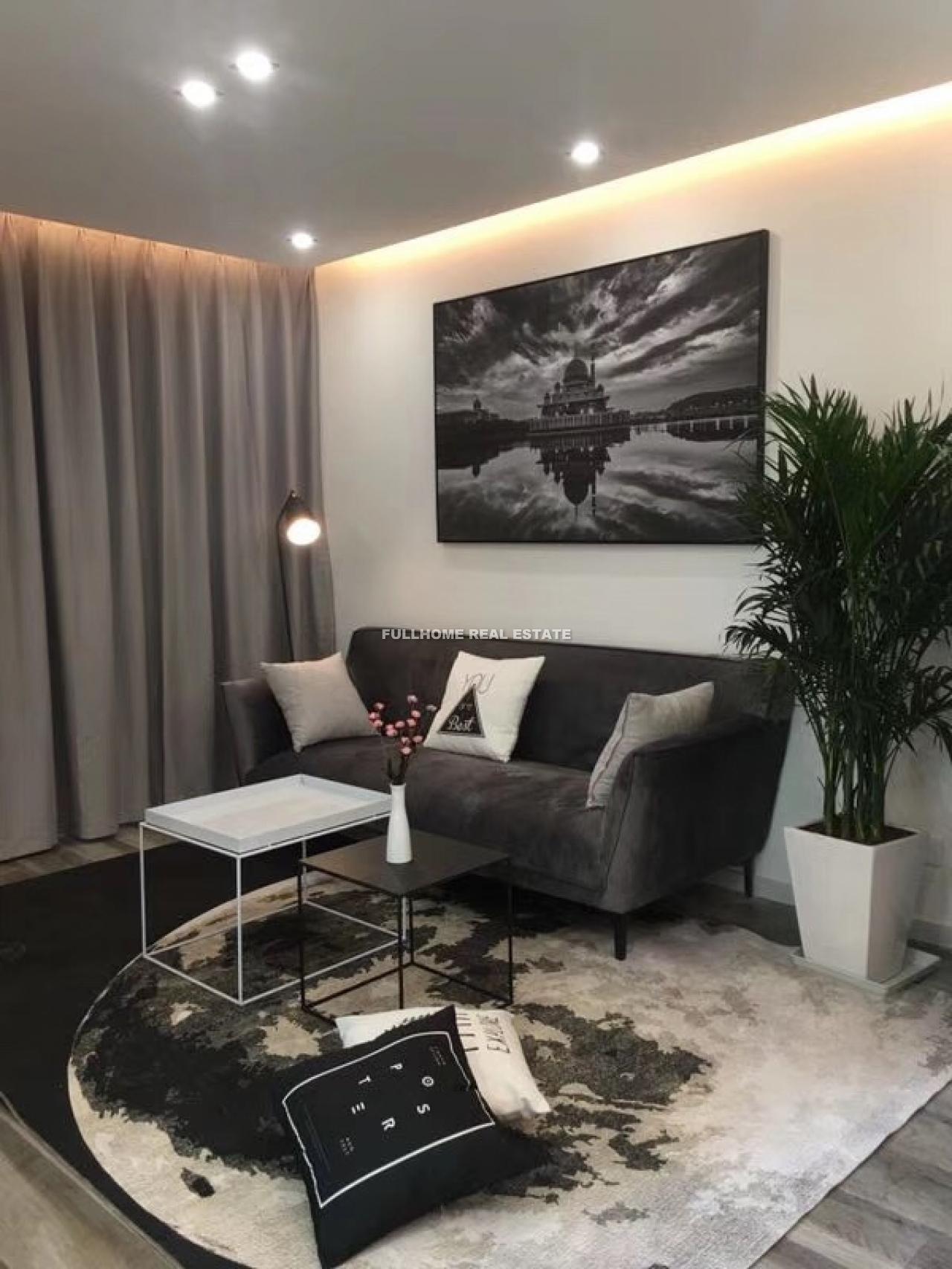 Ruijin New Garden - 2 bedroom apartment in Shanghai, Xujiahui, Downtown