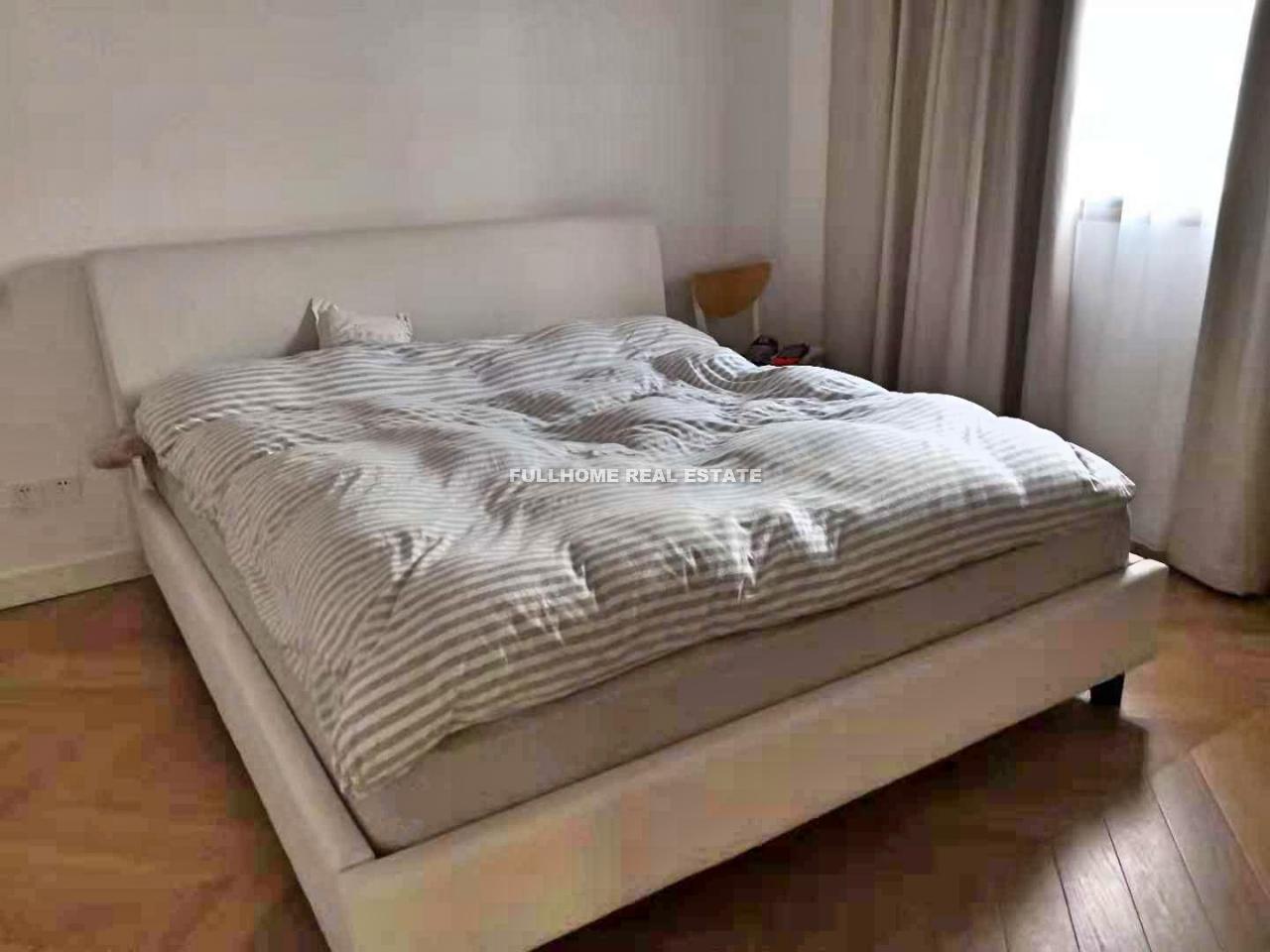 Lane 1-1000 Nanchang Road Old House - 1 bedroom apartment in Shanghai, FFC, Downtown