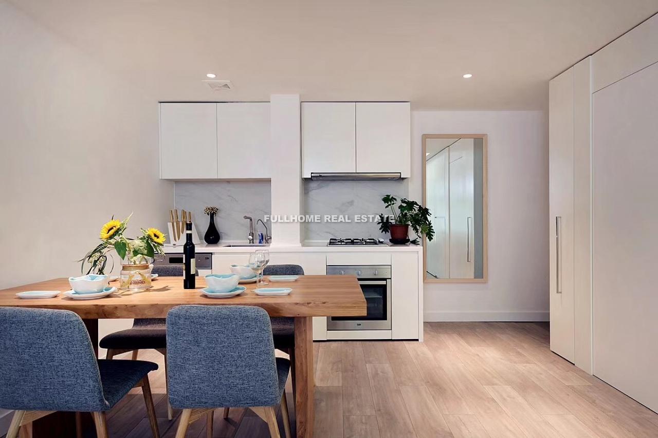 Shanghai Park Avenue - 3 bedroom apartment in Shanghai, Hongqiao, Hongqiao