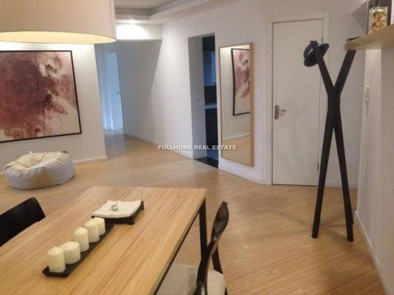  Jinwei Apartment - 3 bedroom apartment in Shanghai, Xintiandi, Downtown