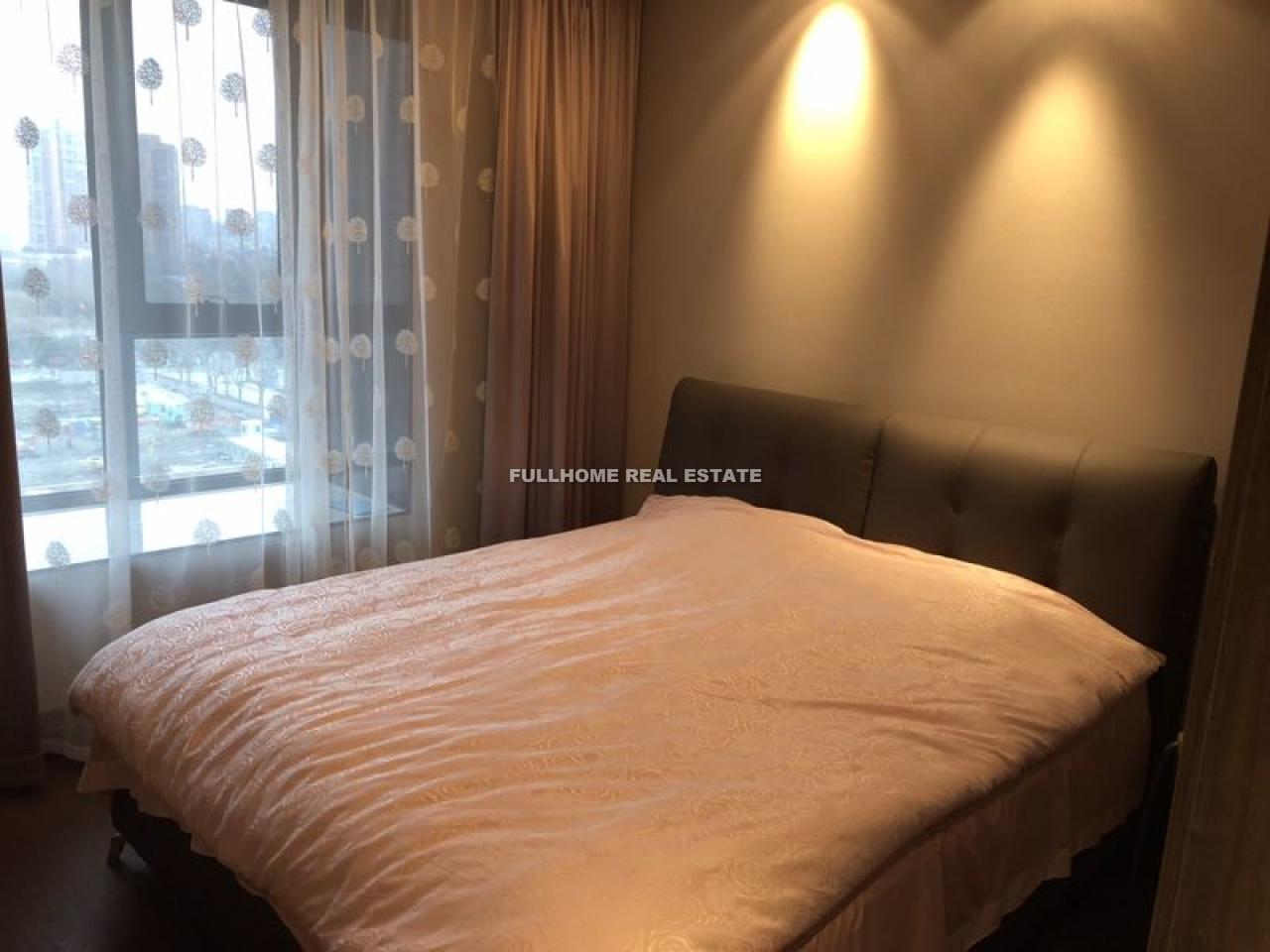 Similar property: Rainbow New City, 4 bedrooms, 221 sqm in Shanghai