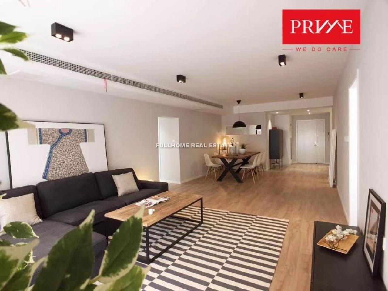 Oriental Manhattan - 3 bedroom apartment in Shanghai, Xujiahui, Downtown