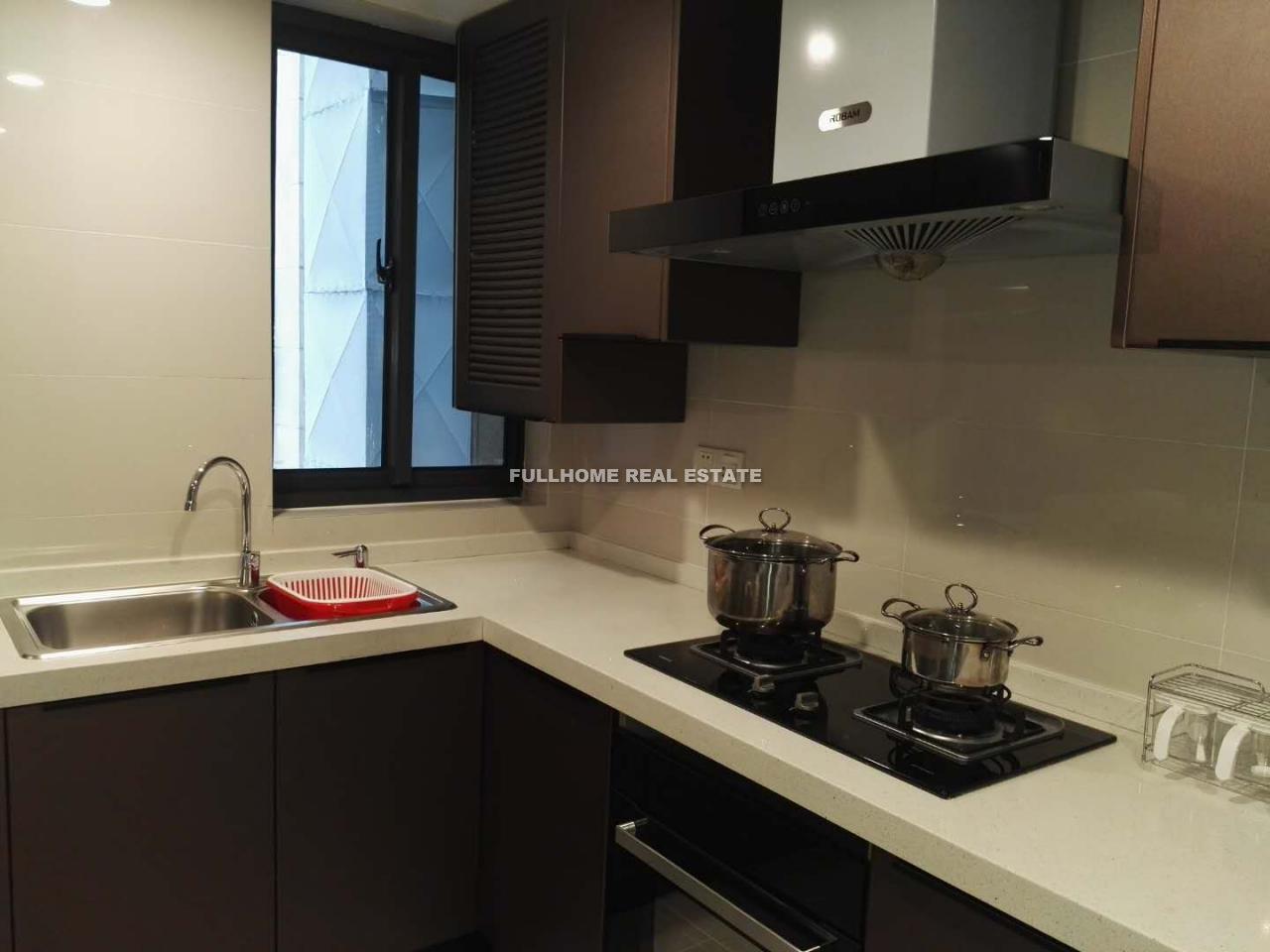 Suisse Place - 1 bedroom apartment in Shanghai, Jing An, Downtown