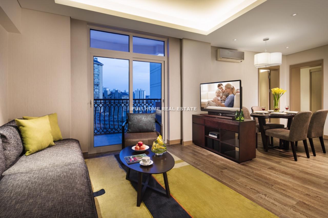Same compound: Joyful Xuhui Shanghai, 2 bedrooms in Shanghai