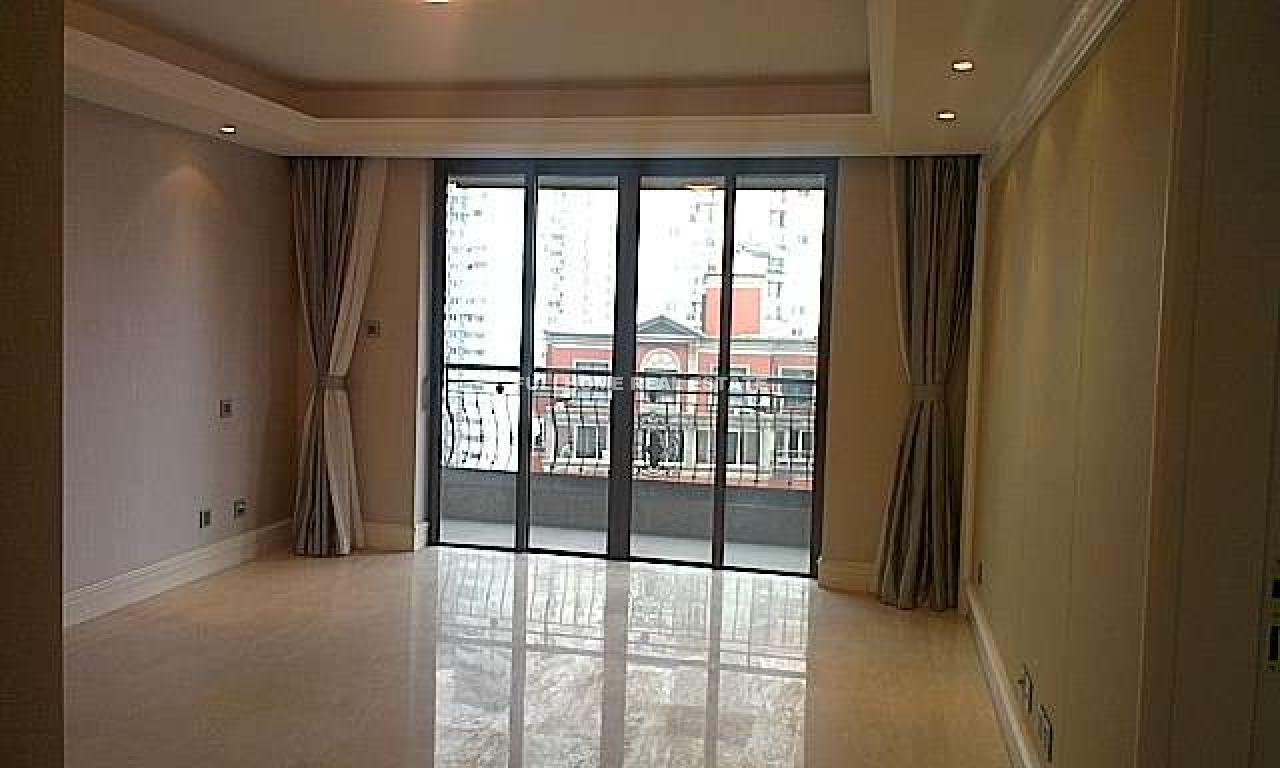 The Palace - 2 bedroom apartment in Shanghai, Xujiahui, Downtown