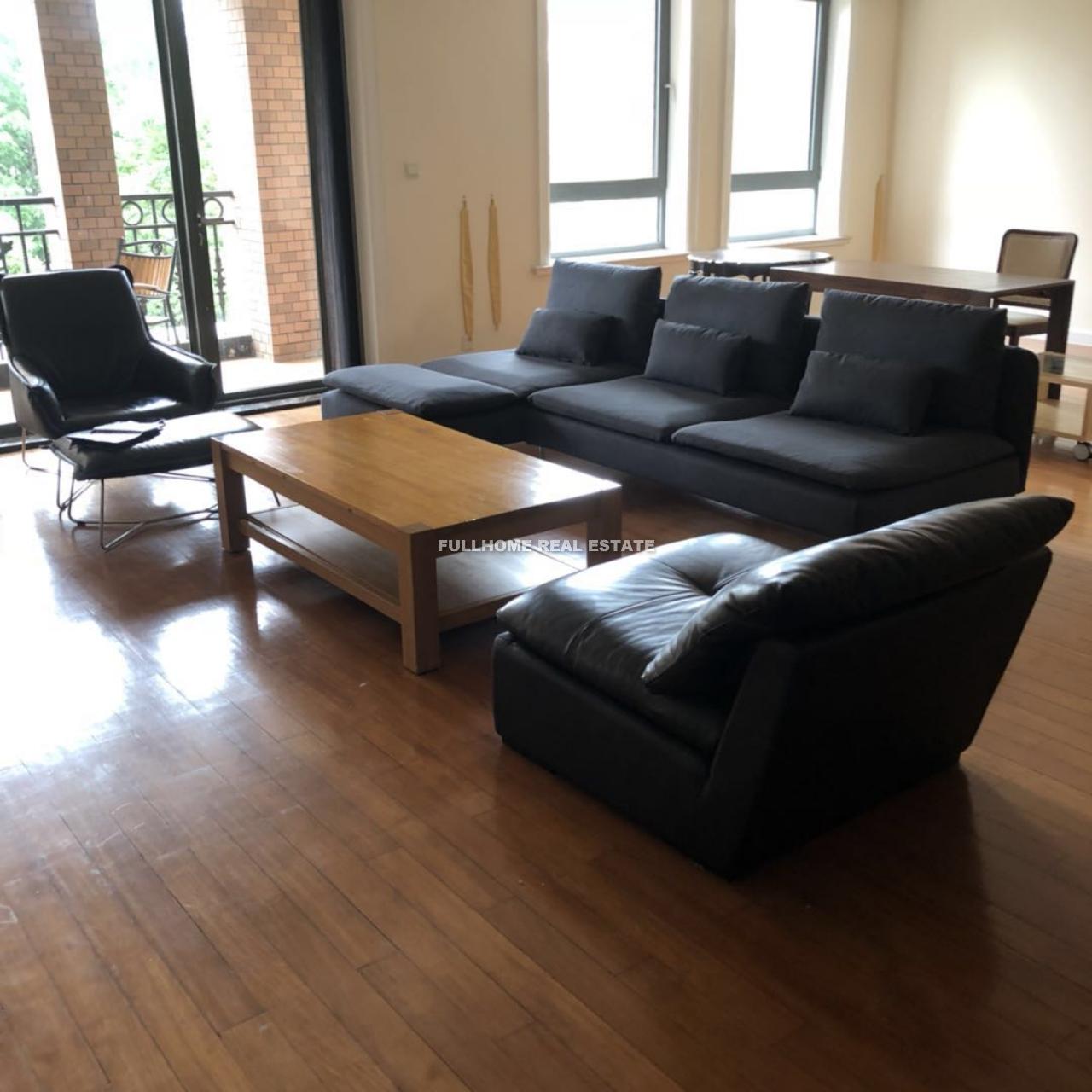 Green Court - 4 bedroom apartment in Shanghai, Jingqiao Green City, Pudong