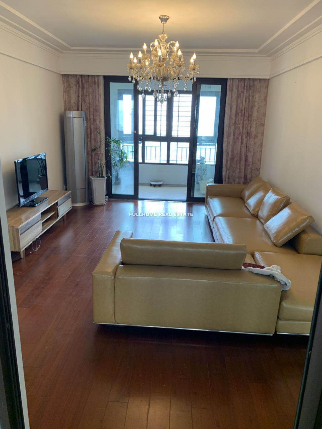 Similar property: Zhong Hai International, 3 bedrooms, 110 sqm in Suzhou
