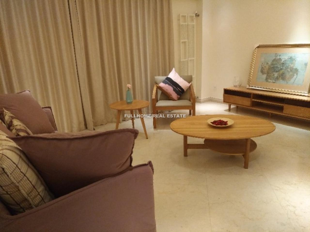 Seasons Villa - 3 bedroom apartment in Shanghai, Century Park and Lianyang, Pudong