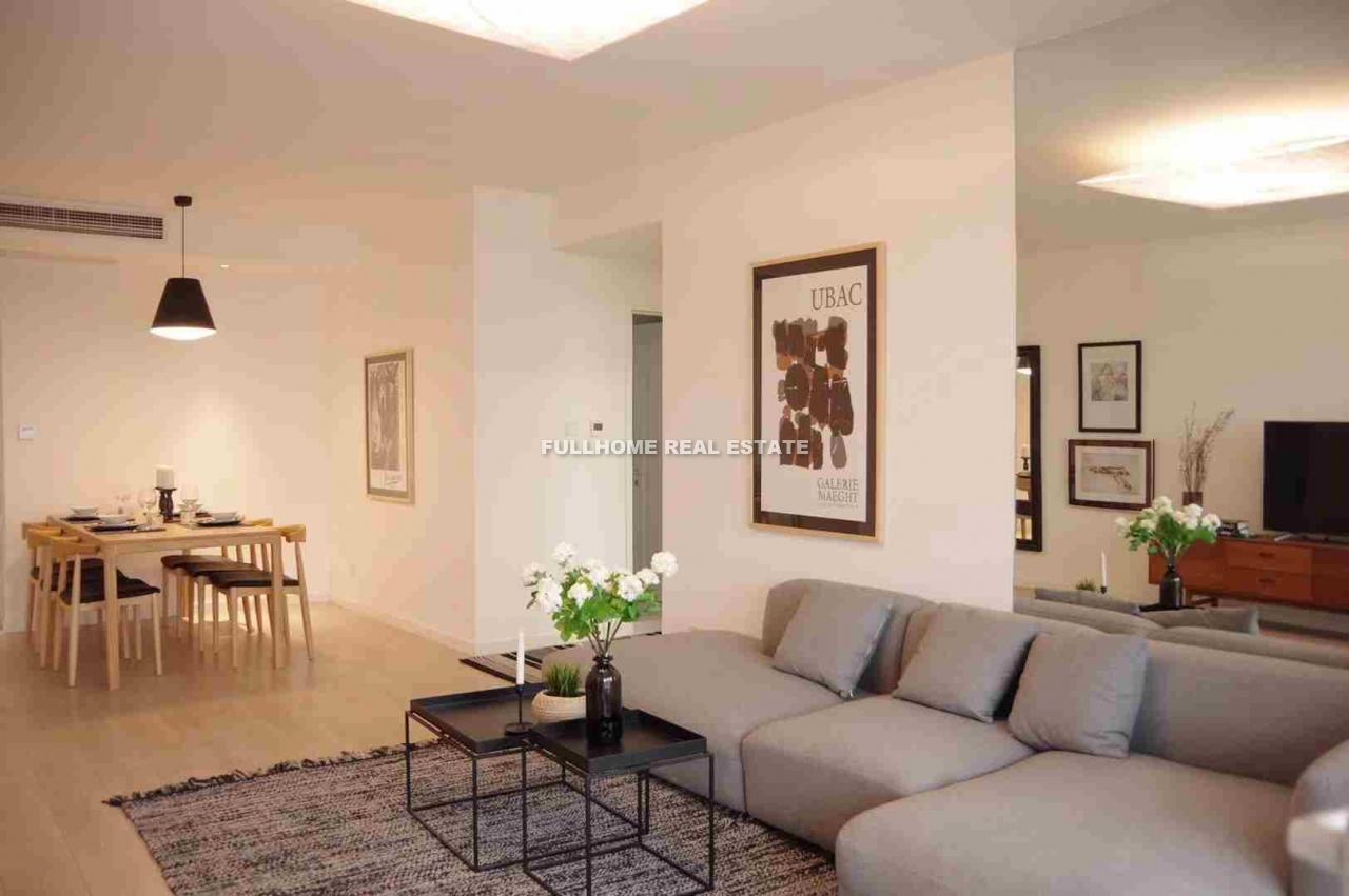 Central Residences - 3 bedroom apartment in Shanghai, FFC, Downtown