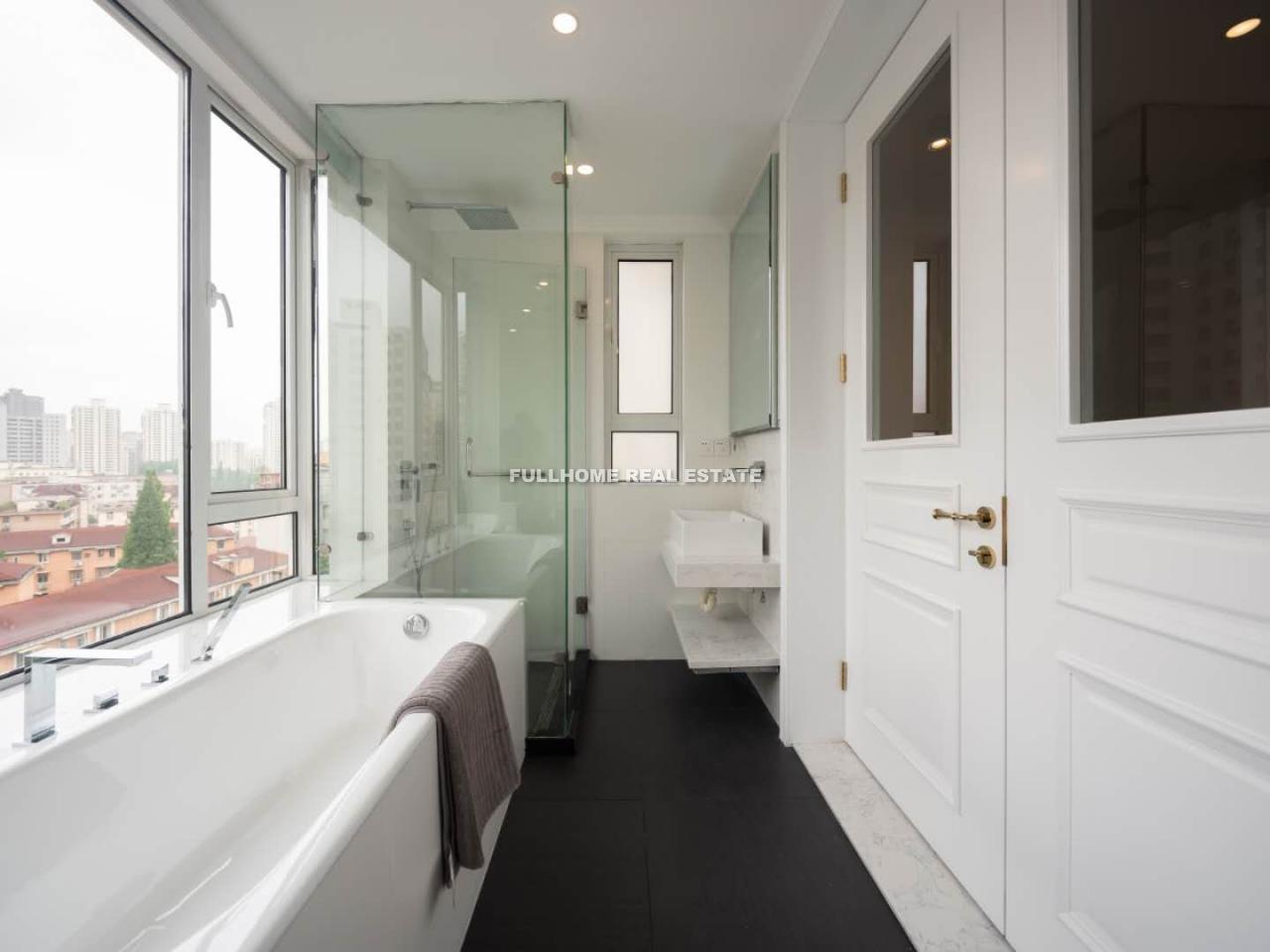 No.1-100 Huaihai Road Old House - Interior view 7, Shanghai rental property