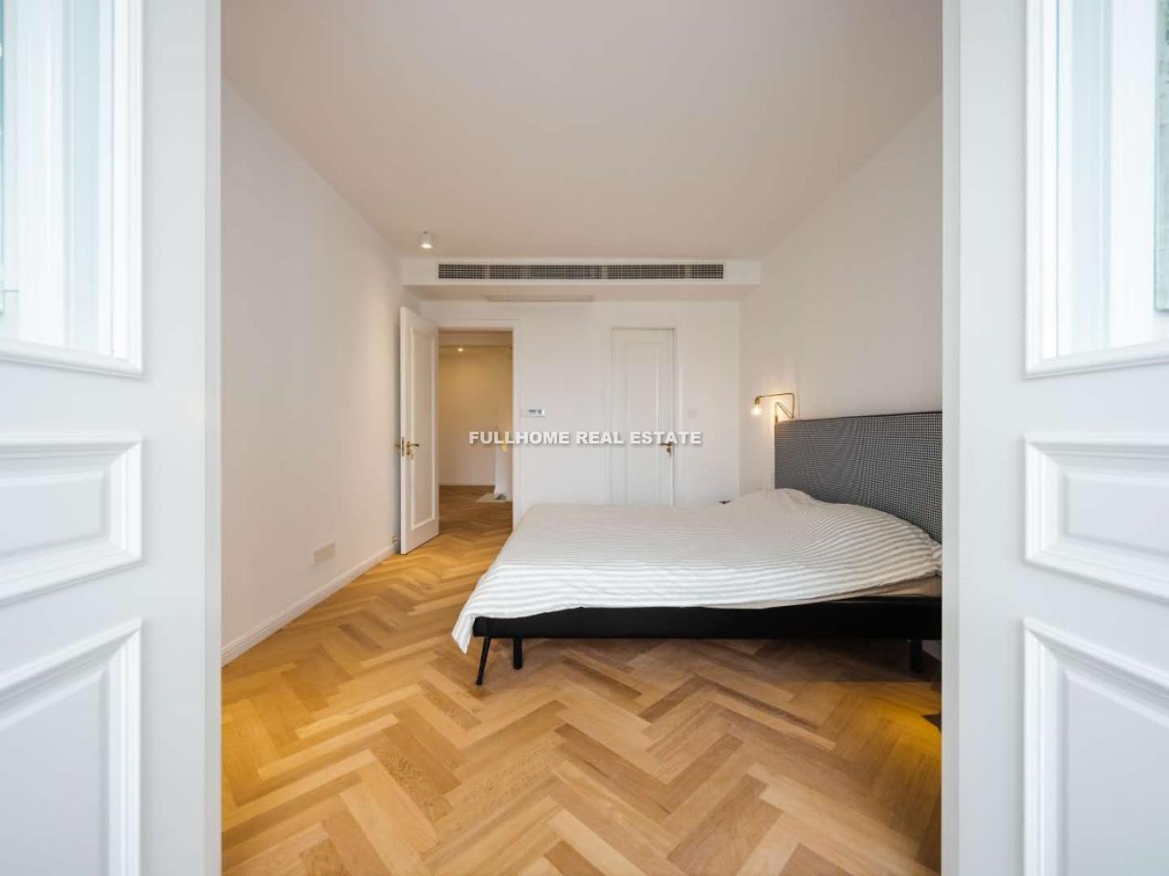 No.1-100 Huaihai Road Old House - Interior view 15, Shanghai rental property