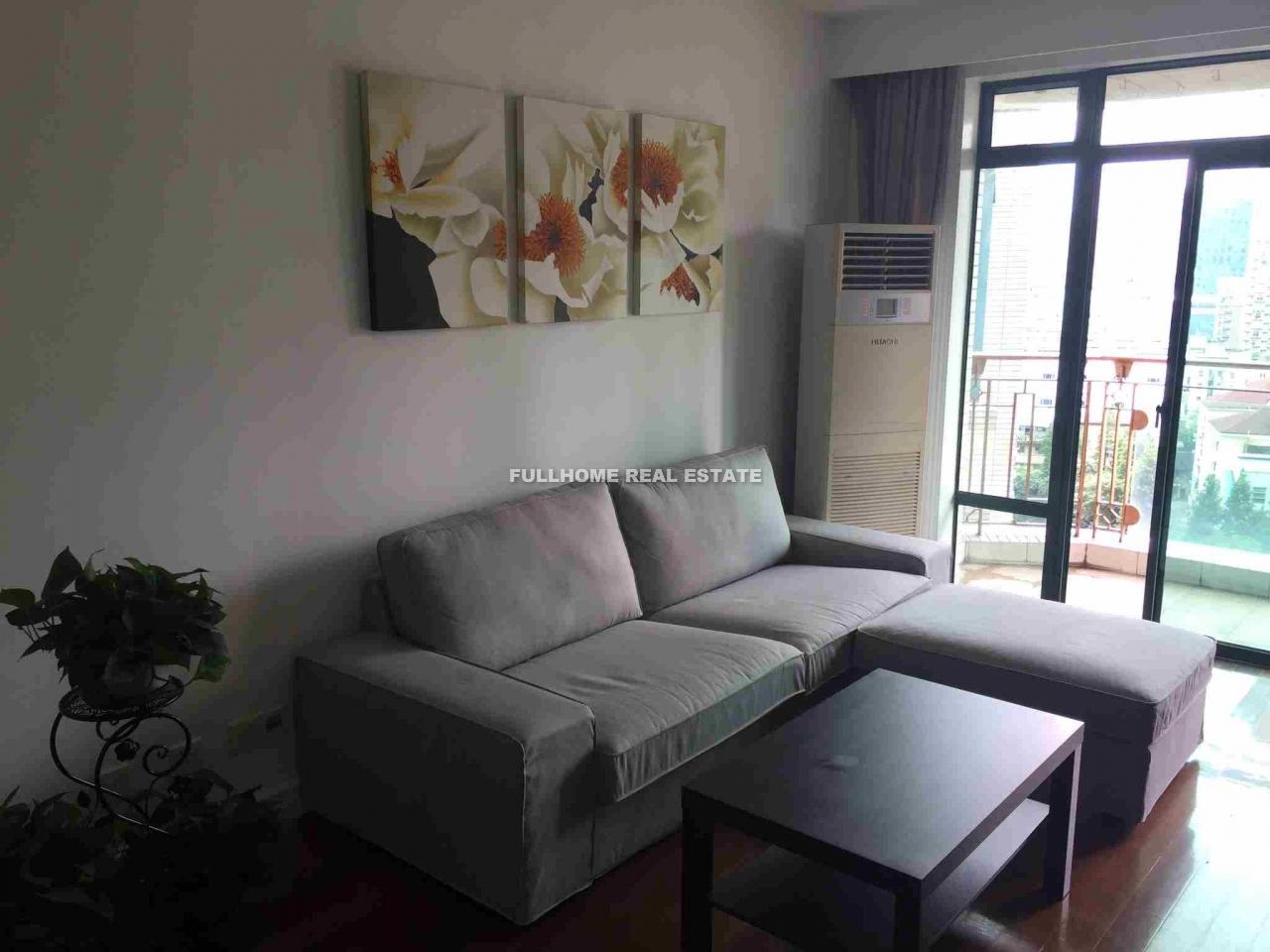 Oriental Manhattan - 2 bedroom apartment in Shanghai, Xujiahui, Downtown
