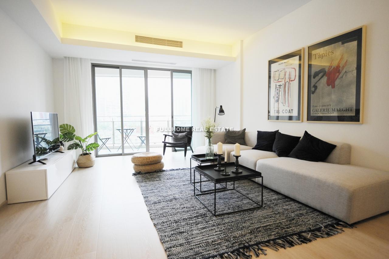 Jing An Four Seasons - 3 bedroom apartment in Shanghai, Jing An, Downtown