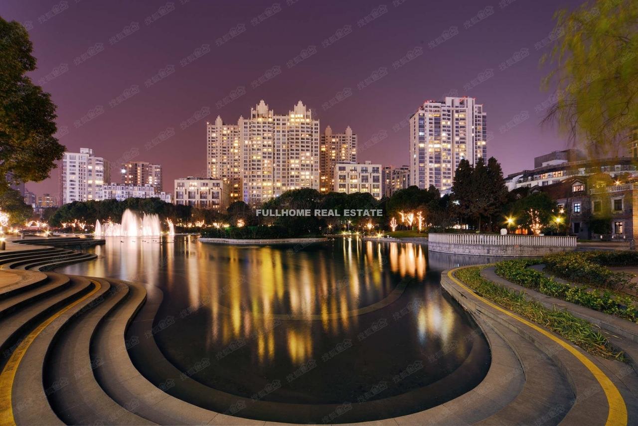 Lakeville Luxe - 5 bedroom apartment in Shanghai, Xintiandi, Downtown