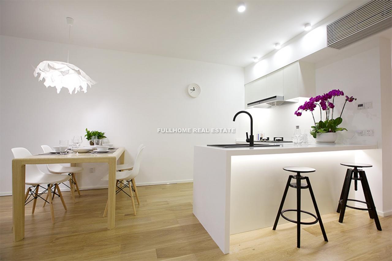 Same compound: Hong Qiao Garden , 3 bedrooms in Shanghai