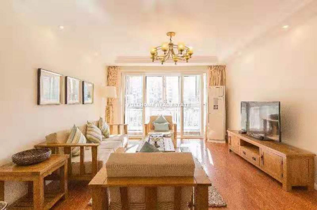 Zhongfu City Phase Ⅲ - 2 bedroom apartment in Shanghai, People Square, Downtown