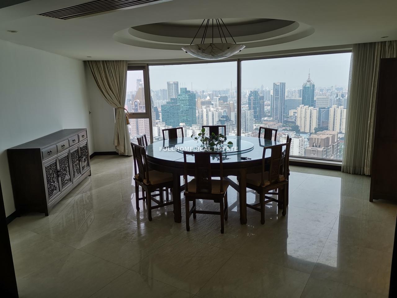 Shimao Riviera Garden - 3 bedroom apartment in Shanghai, Lujiazui, Pudong