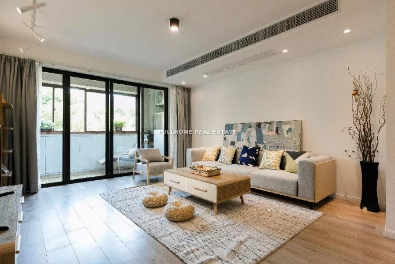 New Westgate Garden - 3 bedroom apartment in Shanghai, Xintiandi, Downtown