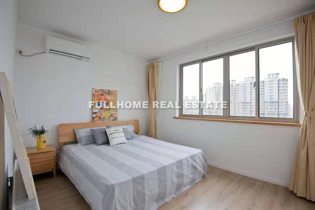Park View - 3 bedroom apartment in Shanghai, Zhongshan Park, Downtown